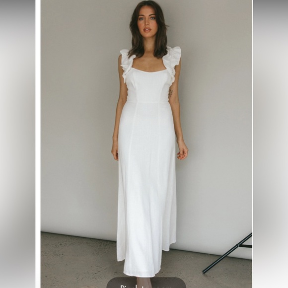 Selfie Leslie white ruffle sleeve midi/maxi dress - Picture 1 of 3